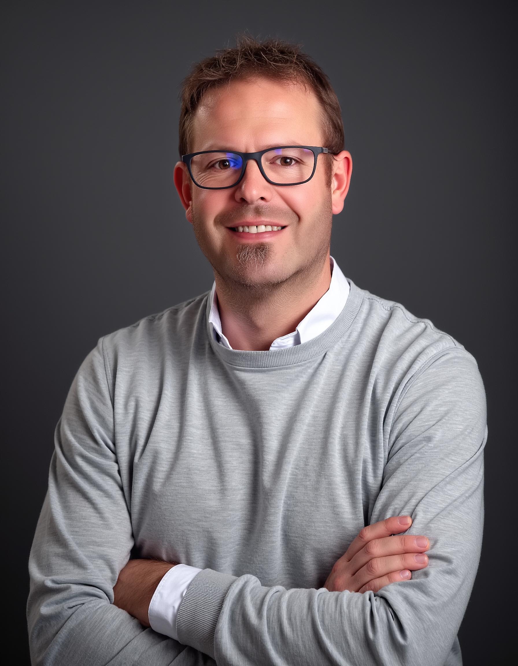 KI-Bewerbungsfoto-38 KI-Bewerbungsfoto-38